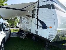 Travel Trailer - Photo 4