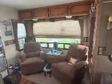 Travel Trailer - Photo 8