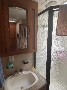 Travel Trailer - Photo 10