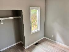 Newly renovated 3 bedroom home - Photo 5
