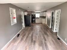Newly renovated 3 bedroom home - Photo 10