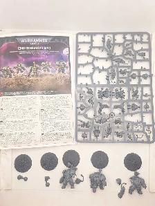 Warhammer 40k Leagues of Votann 5 Einhyr Hearthgaurd 2 on Sprue