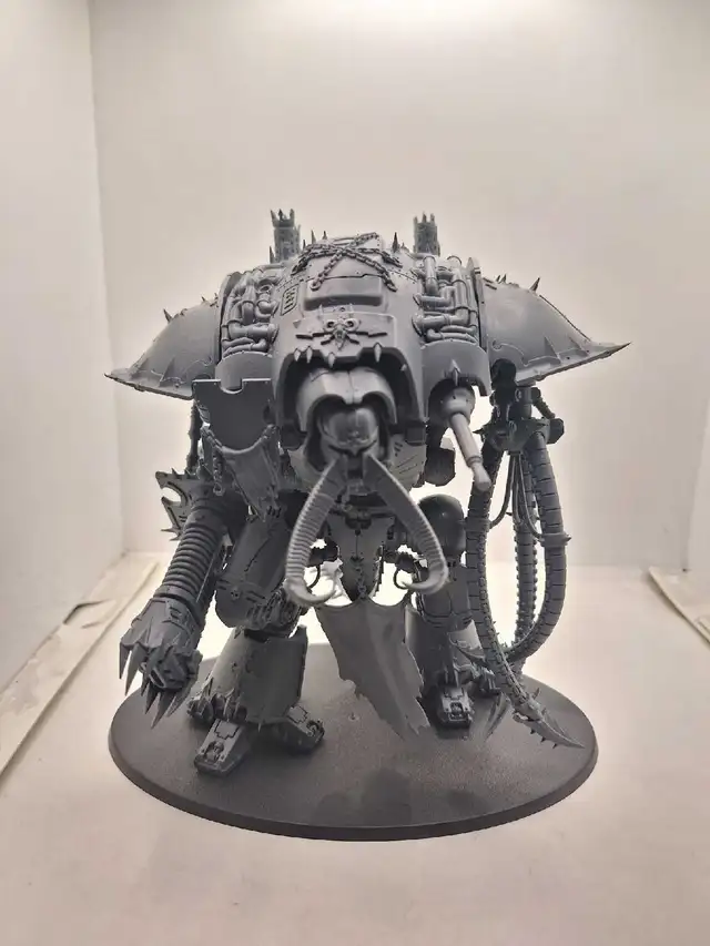 Warhammer 40k Chaos Knights Unpainted Knight Abominant