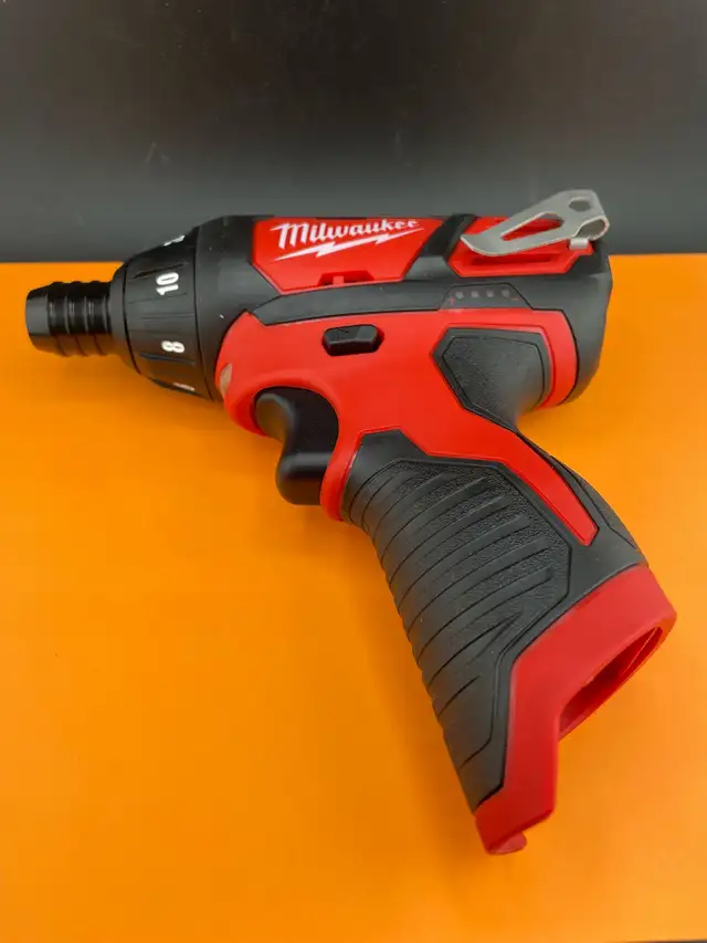 Milwaukee 2401-20 M12 Screwdriver Like New