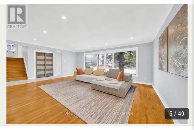 6 Bedrooms for rent near Mooneys Bay beach