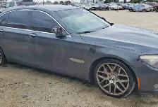 PART OUT. BMW 750i Xdrive - Photo 2
