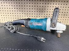Makita 9227C Polisher
