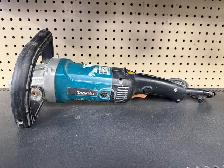 Makita 9227C Polisher - Photo 2