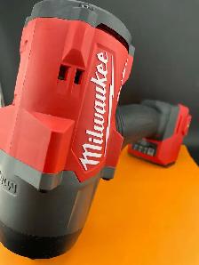 Milwaukee 1/2" Impact Wrench 2967-20 Like New
