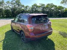 2014 Subaru AWD Forester XT - Photo 6