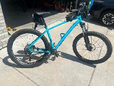 Adult Bikes - Photo 2