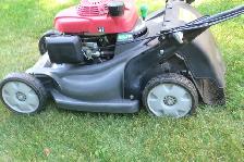 Honda self-propelled mower - Photo 2