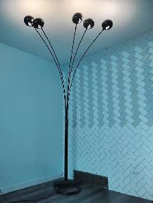 Living Room Lamp - Photo 2