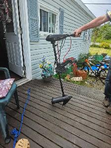 12ft.aluminum boat, glider 32 electric motor, lifejackets - Photo 2