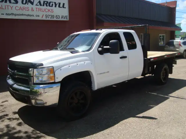 2008 GMC 3500HD EXTENDED CAB 4X4 DIESEL 9 FOOT FLAT DECK