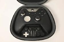 Xbox controller Elite Series 1 with case USED like new