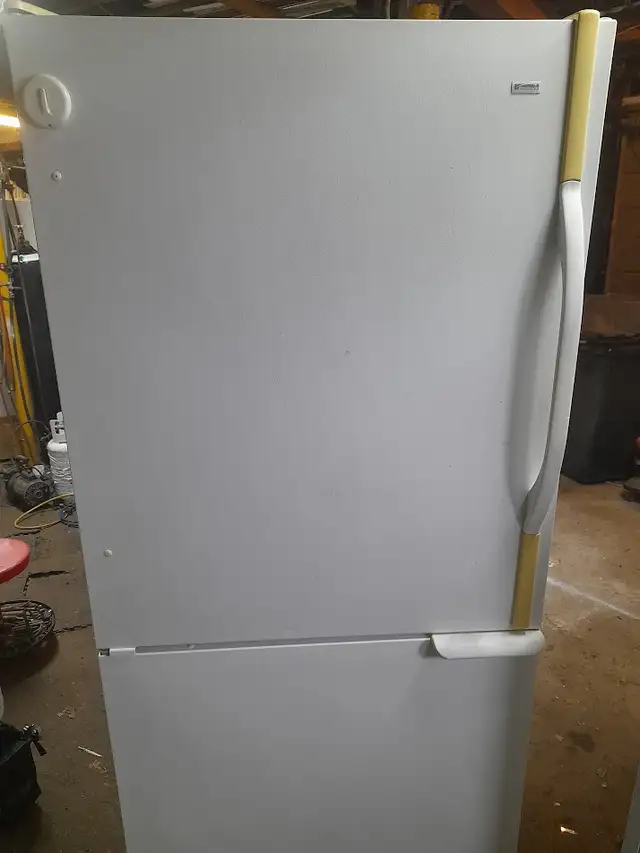 Fridges freezer on the bottom