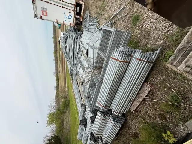 Galvanized Steel Greenhouse Components