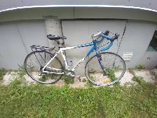 Vélo Devinci destination 21v aluminium léger - Photo 2