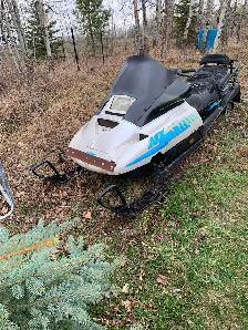 Snowmobile - Photo 2