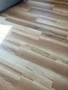 Waterproof Maple Vinyl Flooring