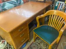 Quality wood desk old bell telephone equipment with chair