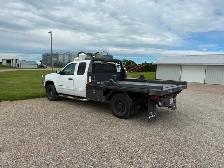 2008 GMC Sierra 3500HD SLE with Falcan Bale Deck. Very clean! - Photo 4