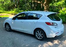 Mazda 3 Hatchback - CERTIFIED  - Excellent condition - Photo 2