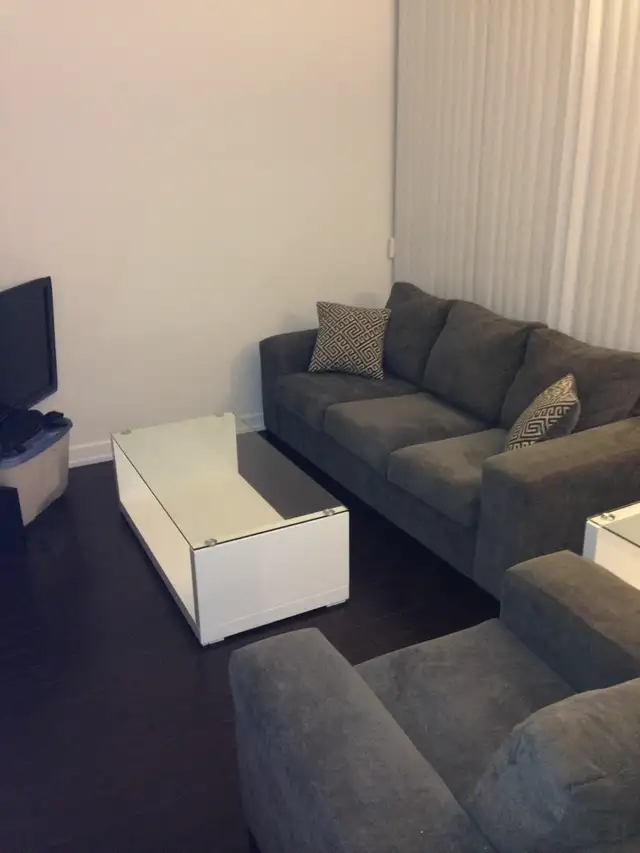 DOWNTOWN Toronto Condo - Cityplace - 38 Dan Leckie - September 1