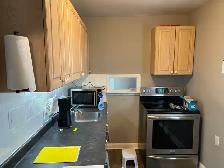 Beautiful Premium 2 bdrm Apt at Main & Wentworth, Hamilton