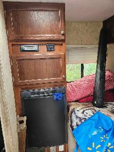 EZ Lite 2011 Sunseeker 19ft camper trailer - Photo 5