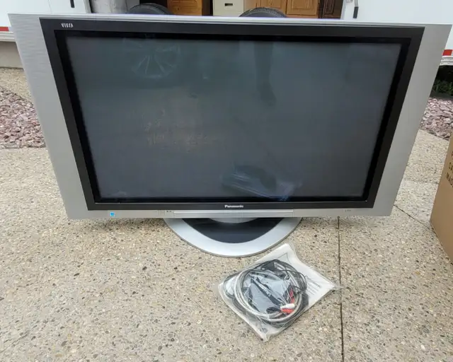 42' Plasma TV