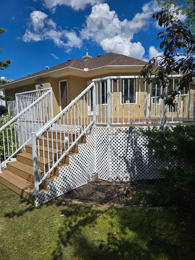 Decks/Fences/Garages/Post Frame Shops