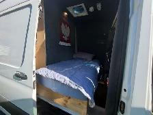 2022 Mercedes-Benz Sprinter 2500 Cargo Extended - Photo 9