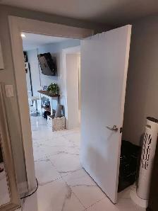 Beautiful 1 bedroom apt steps to Lawrence west subway station - Photo 8