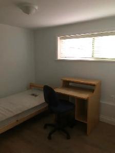 Vancouver West side Private Single Furnished Room - Photo 2