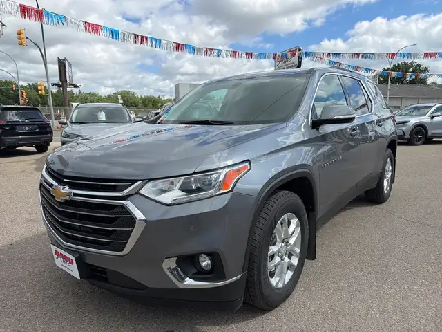 2019 Chevrolet Traverse LT Cloth-Htd Seat-Rear Cam