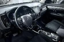 2017 MITSUBISHI Outlander SE AWD 7 PLACES/CAM/KEYLESS/DEMARREUR - Photo 18