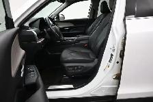 2024 Toyota Grand Highlander LIMITED HYBRID! SUNROOF, HEATED MEM - Photo 17