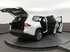 2024 Toyota Grand Highlander LIMITED HYBRID! SUNROOF, HEATED MEM - Photo 64