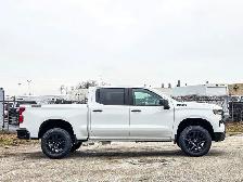 2026 Chevrolet Silverado 1500 LT Trail Boss- Towing up to - Photo 3