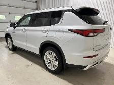 Mitsubishi Outlander PHEV LE S-AWC 2024 à vendre - Photo 11