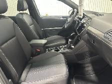 Volkswagen Tiguan Comfortline R-Line Black Edition 4MOTION 2023 - Photo 19