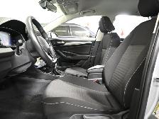 2025 Volkswagen Jetta No Accident Heated Seats Blind Spot Monito - Photo 21