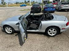 1999 Mazda Miata MX-5 Base - Photo 10