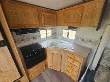 2003 Tahoe Wildlite 22 Ft T/A Fifth Wheel 22RK - Photo 11