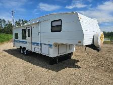1995 Prowler 28 Ft T/A Fifth Wheel 285D - Photo 2