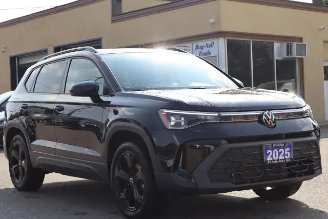2025 Volkswagen Taos Comfortline Black Edition 4MOTION