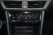 2025 Volkswagen Taos Comfortline Black Edition 4MOTION - Photo 8
