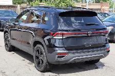 2025 Volkswagen Taos Comfortline Black Edition - Photo 4